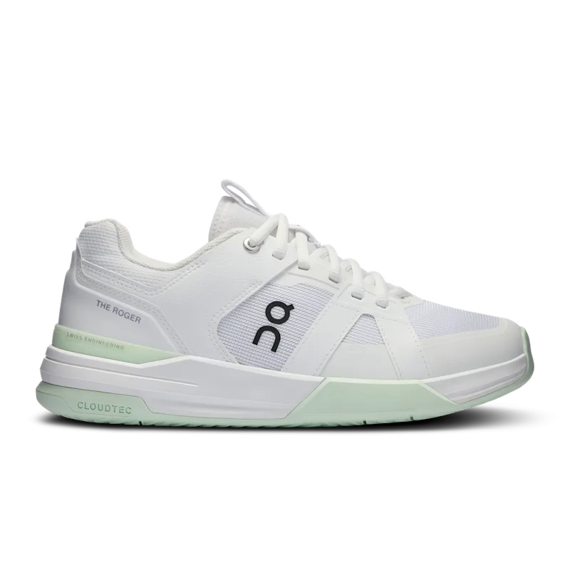 Chaussure Tennis On The Roger Clubhouse Pro Femme Blanche | MIKH10278